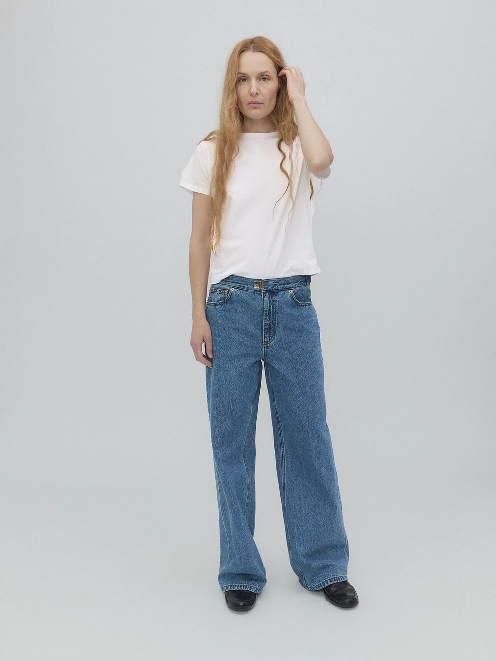 STILL HERE BUCKLE JEAN IN CLASSIC BLUE 32
